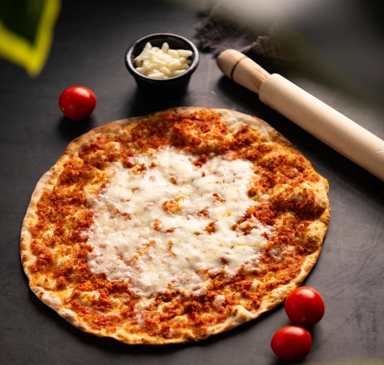 Lahm Ajin with Cheese